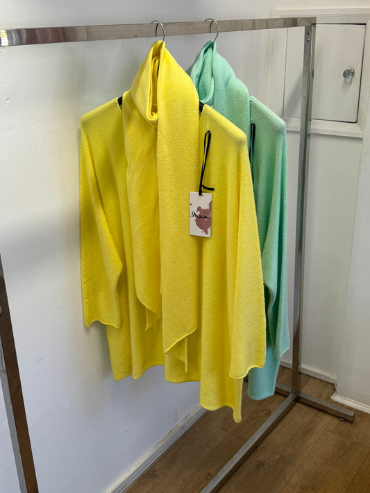 Cashmere feel Italian scarf jumper