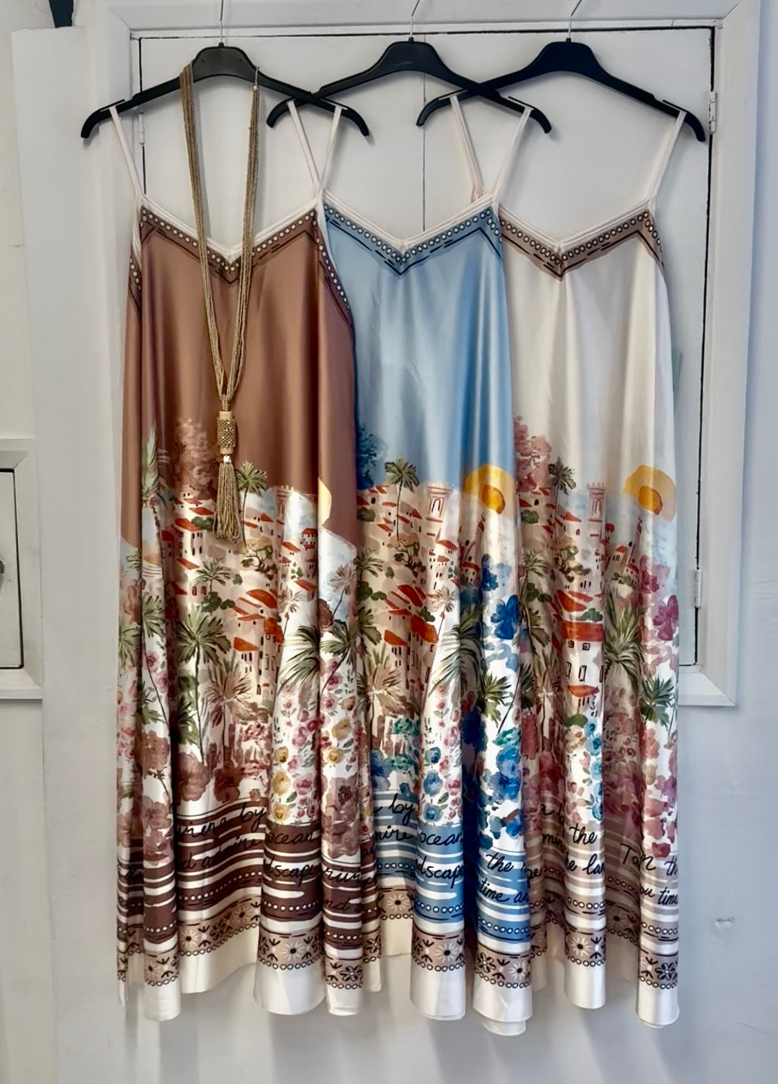 Gorgeous Italian Landscape dress